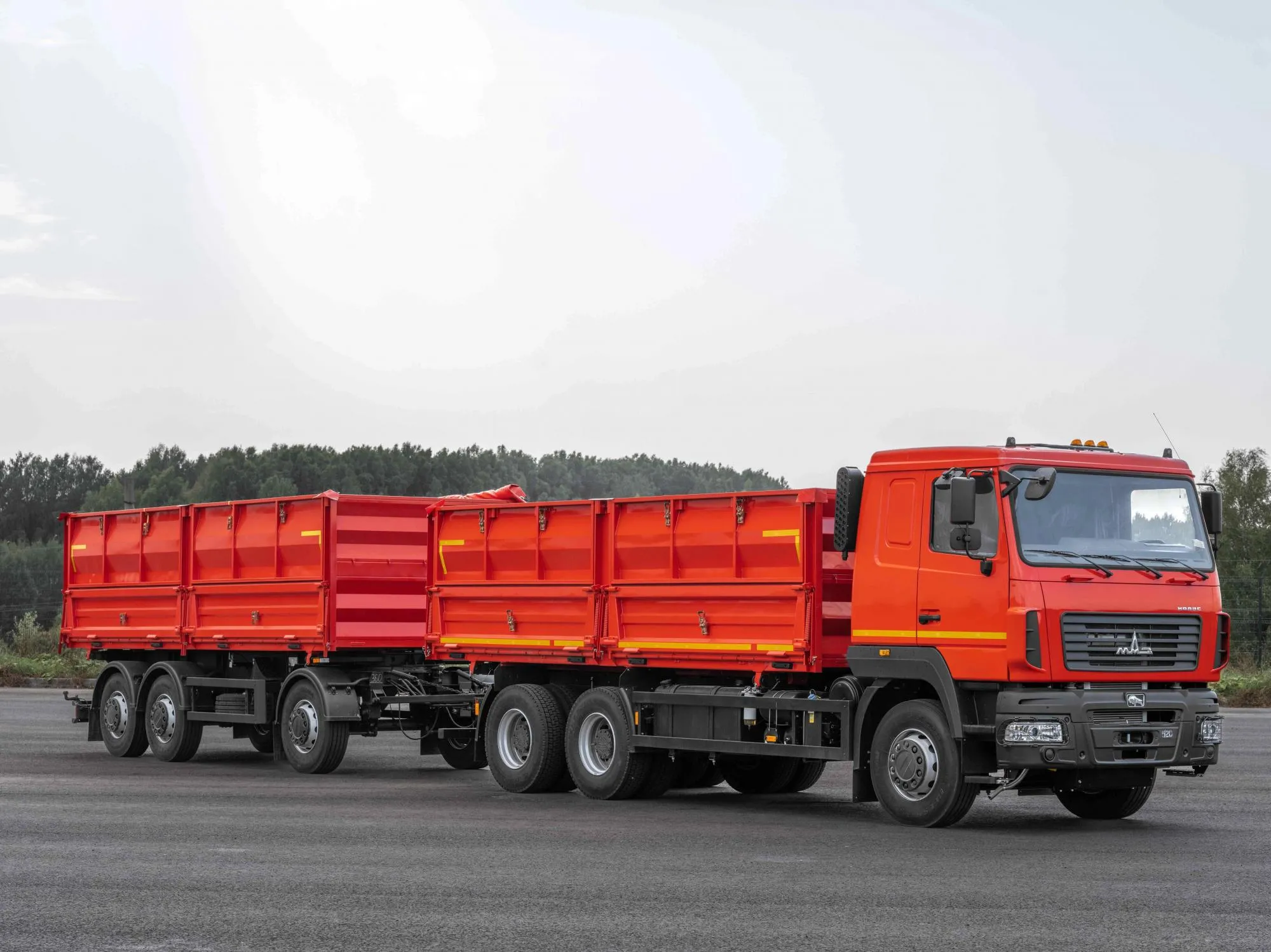Самосвал МАЗ-65012J-570-010